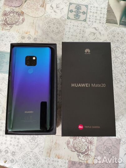 HUAWEI Mate 20, 6/128 ГБ