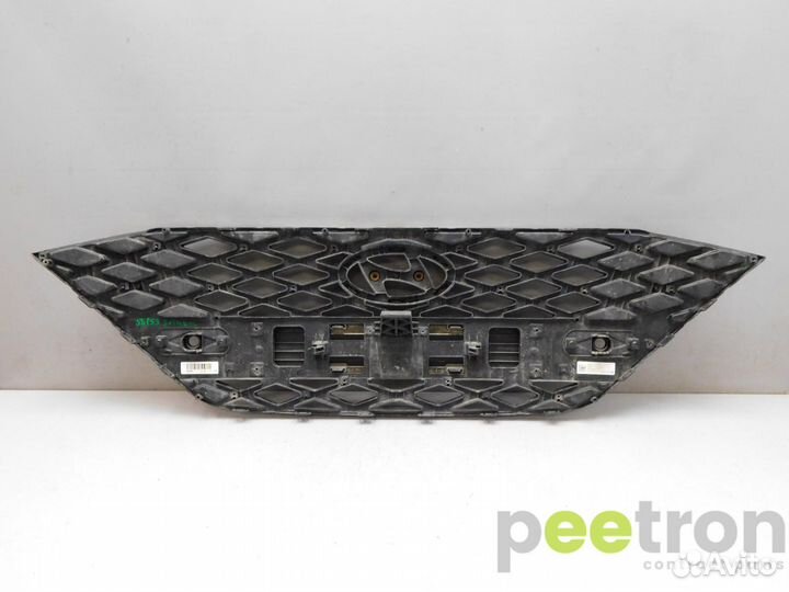 Б/У Б/У Решетка радиатора б/у Рестайлинг с 2020г