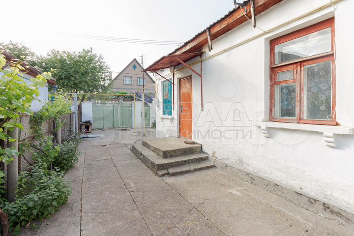 Дом 52,9 м² на участке 5,5 сот.