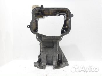 Поддон двигателя Ниссан