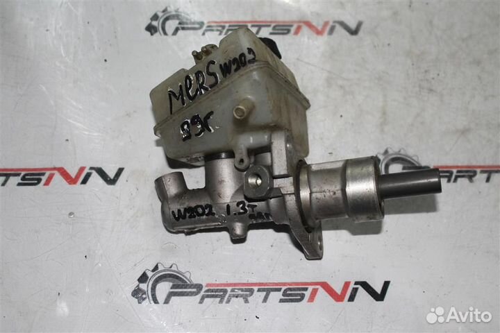 Цилиндр тормозной главный Мерседес W202