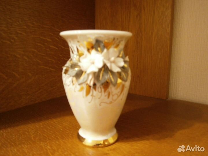 Вазочки лфз Кисловодск и вазы разные красивые