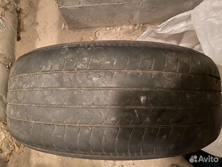 Yokohama 104ZR 215/55 R17