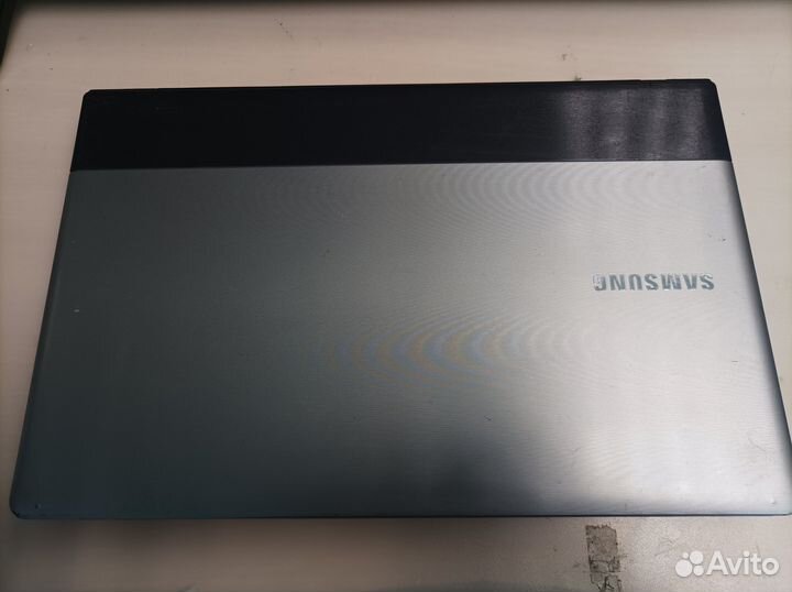 Ноутбук для игр i5/4GB/1GB видеокарта SSD+HDD