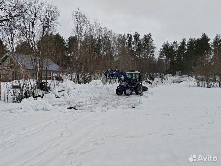 Вспашка земли,услуги погрузчика