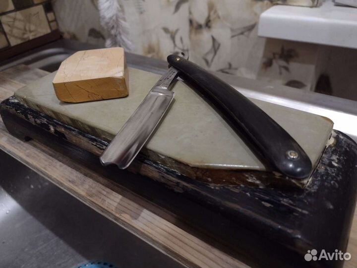 Профессиональная заточка опасных бритв, ножей