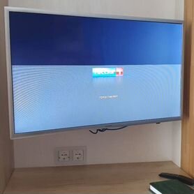 Телевизор samsung 32 SMART tv