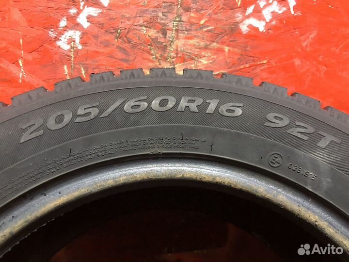 Hankook Winter I'Pike 205/60 R16