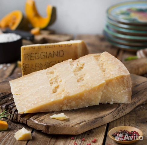 Пармезан Reggiano твердный сыр Италия 30 месяцев