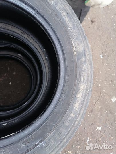 Kumho Road Venture ST KL11 235/65 R17 104H