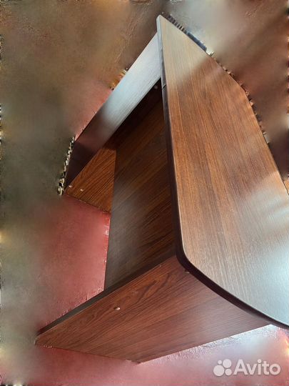 Компьютерный/письменный стол