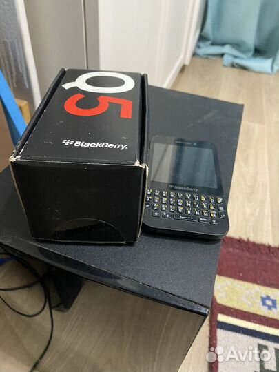 BlackBerry Q5, 2/8 ГБ