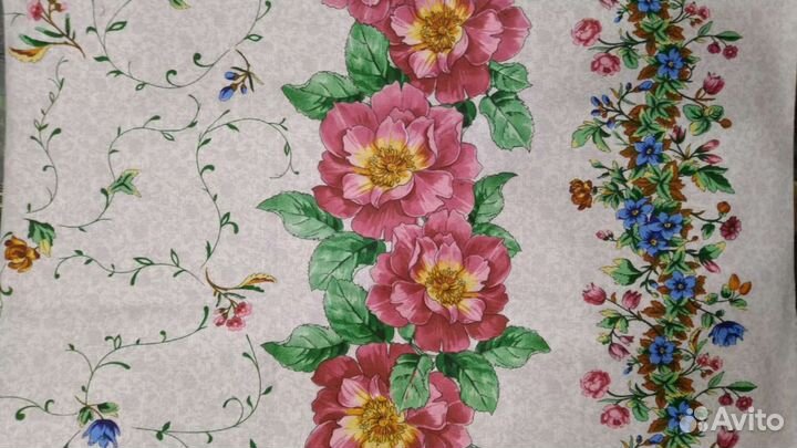 Скатерти рогожка,салфетки жаккард,комплект/кухни