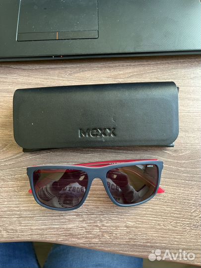 Солнцезащитные очки Mexx