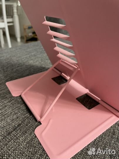 Подставка для книг