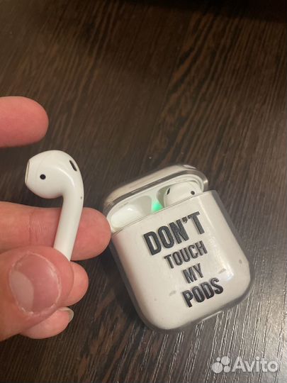 Беспроводные наушники apple airpods 2