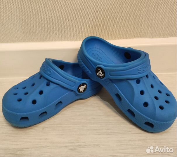 Crocs c8