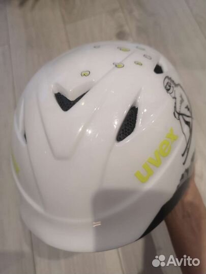 Шлем горнолыжный детский uvex 48-52