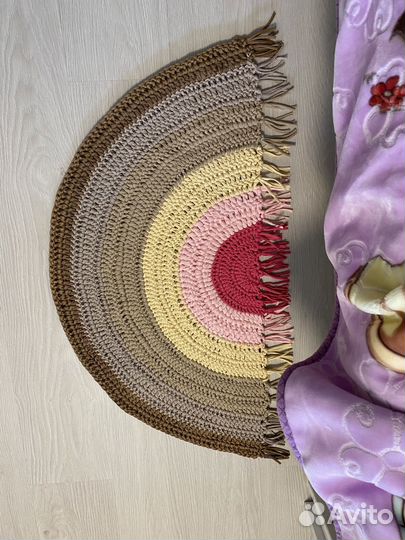 Коврик из трикотажной пряжи в детскую