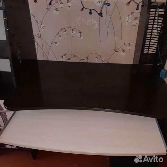 Компьютерный стол бу