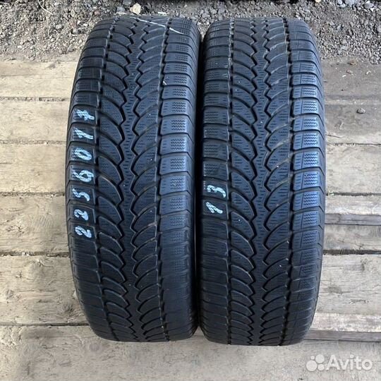 Bridgestone Blizzak LM-80 225/60 R17