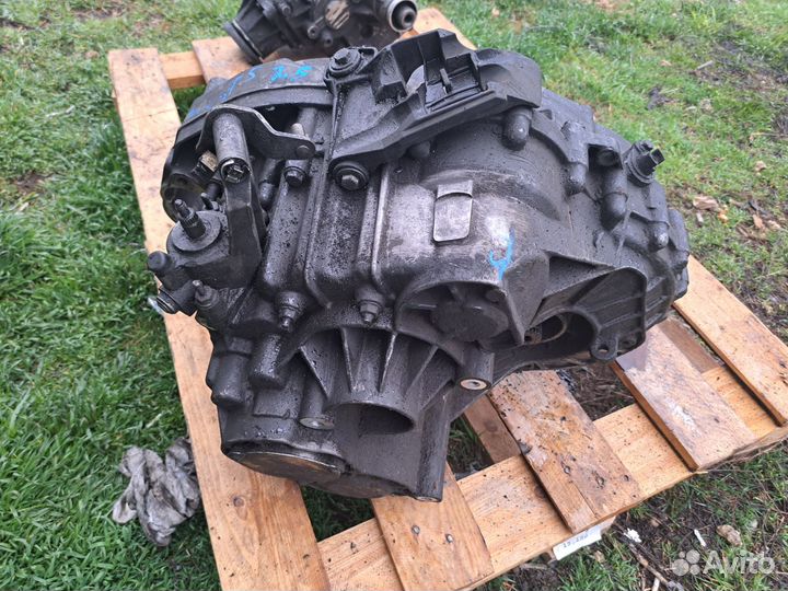 МКПП Volkswagen Transporter T5