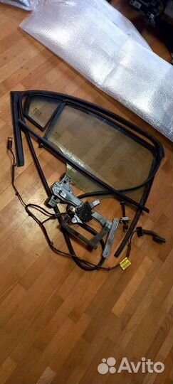 Шевроле Авео Т300 заднее правое стекло седан