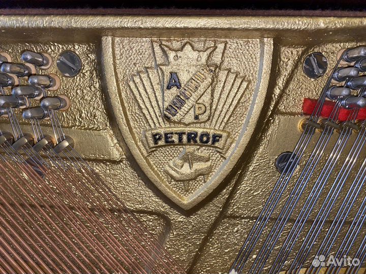 Пианино Petrof, б/у