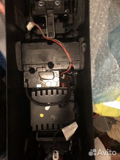 Центральная консоль audi q5 (8R)