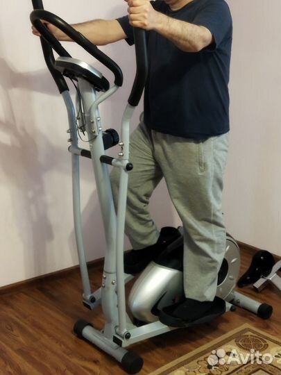 Эллиптический тренажер