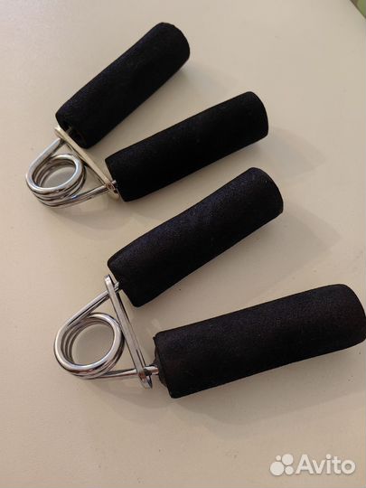 Эспандер для кистей рук