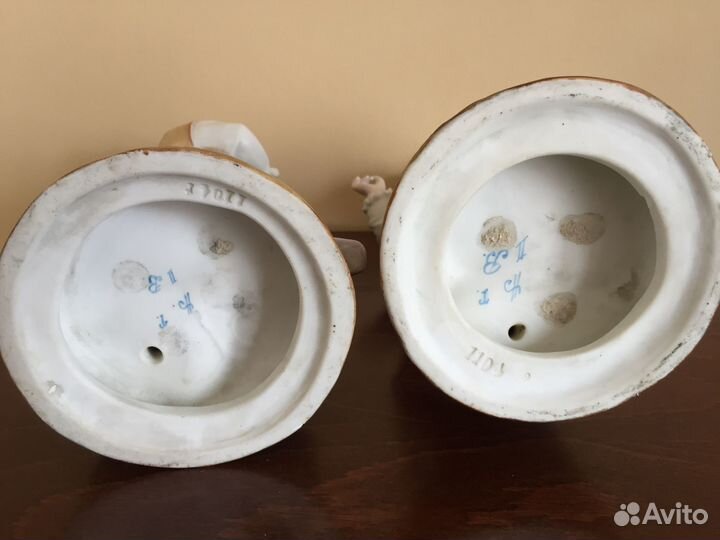 Парные статуэтки.34 см Бисквитный фарфор.Германия