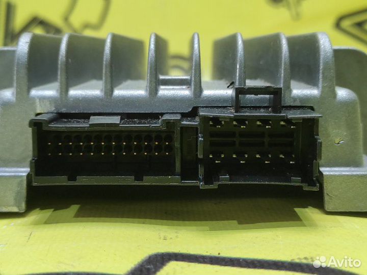 Усилитель магнитолы Infiniti Fx35 S50 VQ35DE