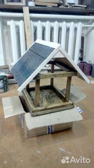 Беседка для кормления птиц