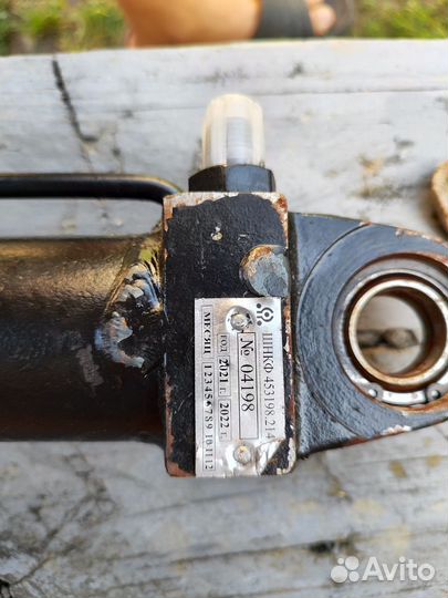 Цилиндр подъема кабины камаз и насос подъема кабин