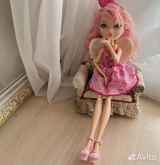 Мебель для кукол (диван и плита)