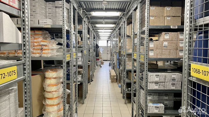 Локер задний правый рено сандеро 7711547132