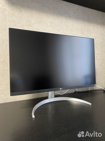 Монитор для компьютера LG UHD Monitor 4K