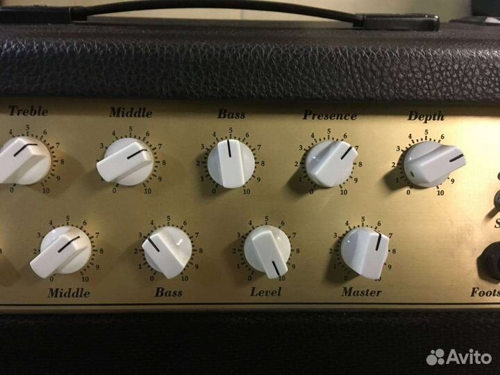 Ламповый бутиковый гитарный усилитель Conquest