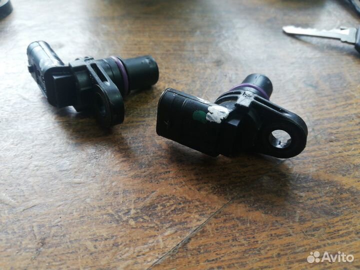 Датчик импульсов распредвала Шкода октавия 3 а7