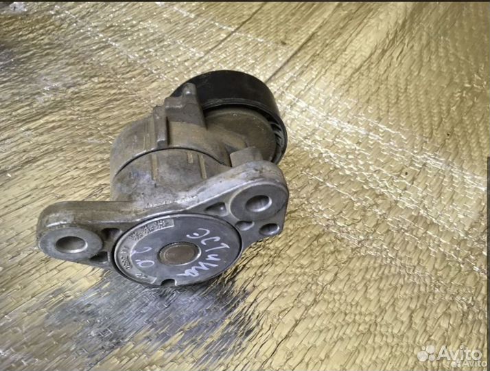 Натяжитель ремня генератора Estina Fora A21 Эстина