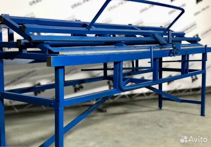 Станки в жестяной цех. Листогиб и другие