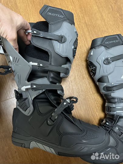 Мотоботы шарнирные для эндуро Scoyco MBM004 новые