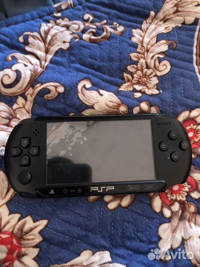 Sony PSP e1008 прошитая