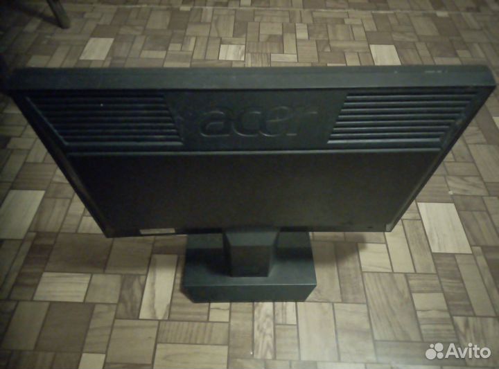 Монитор Acer V193WV