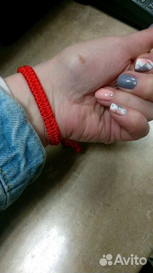 Браслет-талисман красная нить