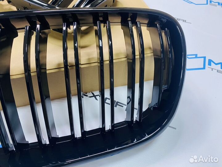 Решетка радиатора BMW F25 дорест М стиль, глянец