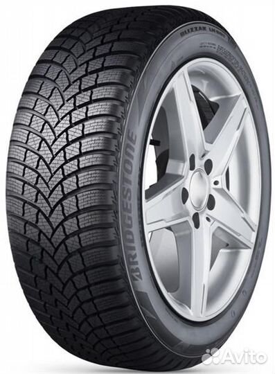 Bridgestone Blizzak LM-001 Evo 245/40 R18 93V
