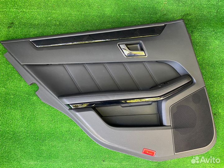 Обшивки дверей со шторками mercedes w212