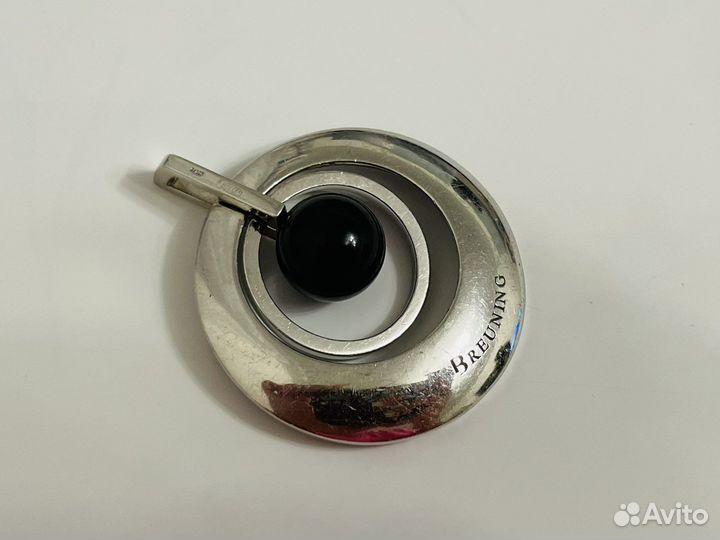 Серебряный кулон breuning